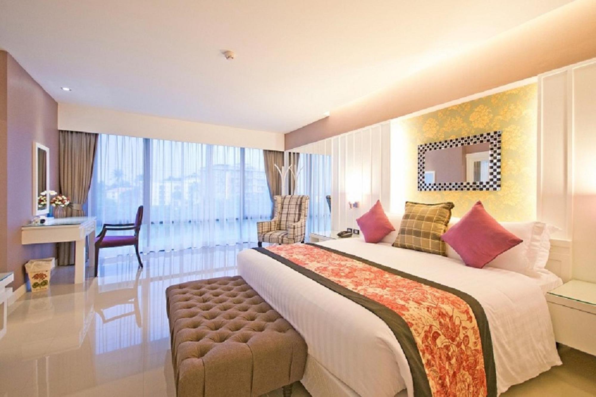 The Par Phuket Sha 4*