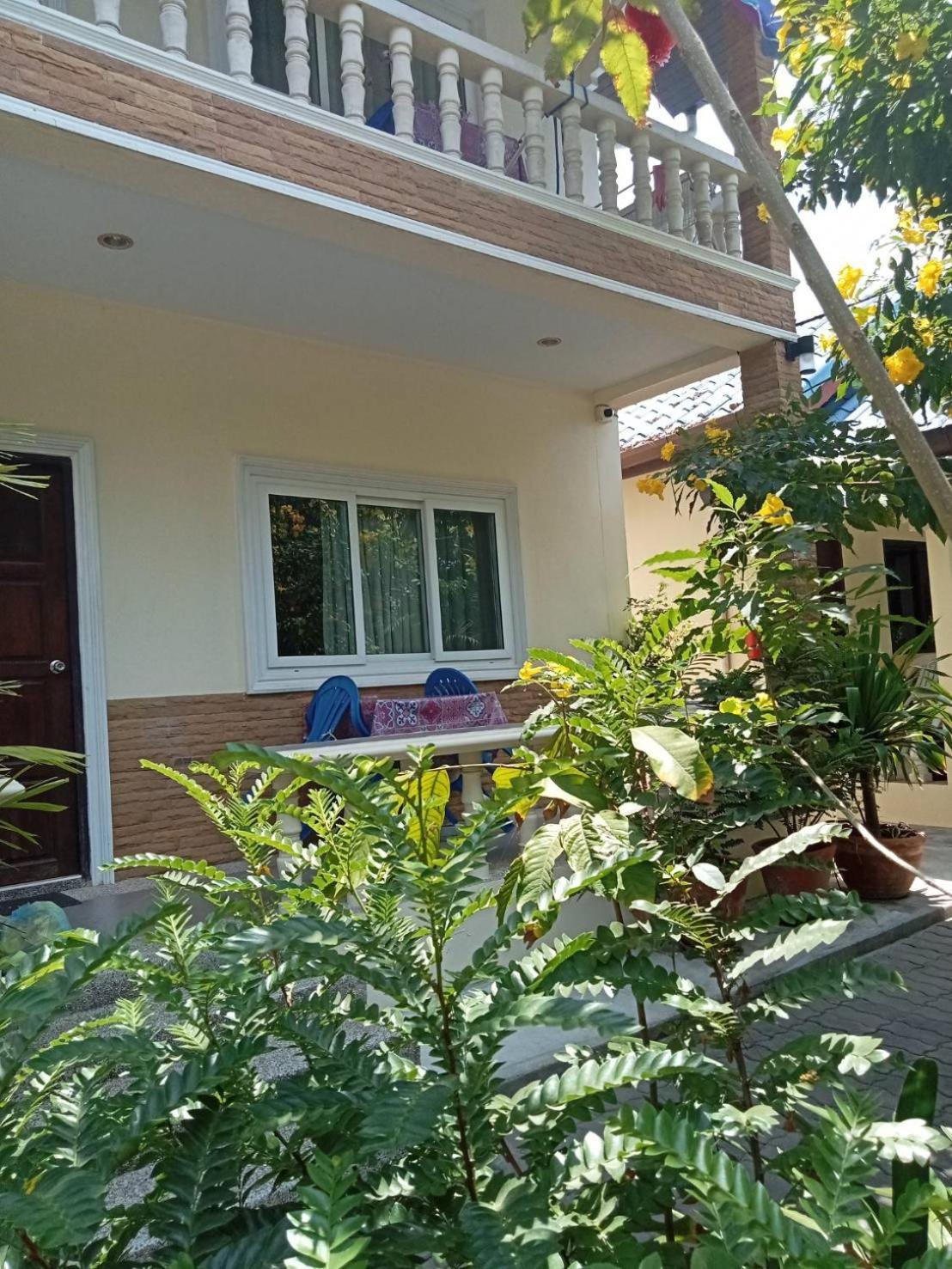 Wattana Nai Yang