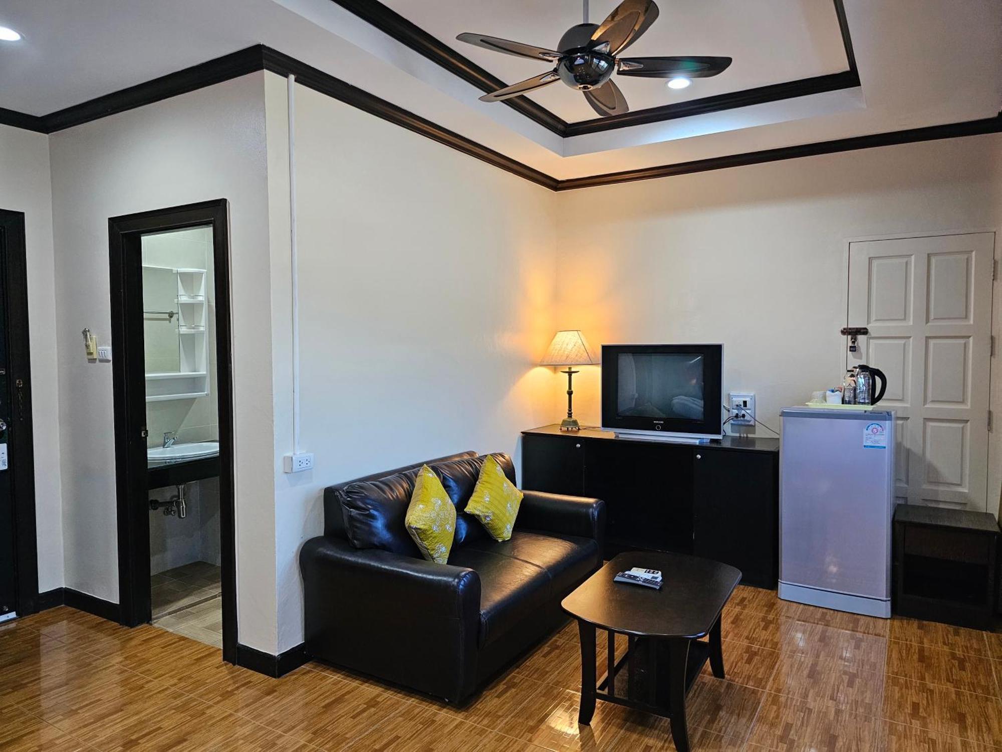 Nanai 2 Phuket Hotel