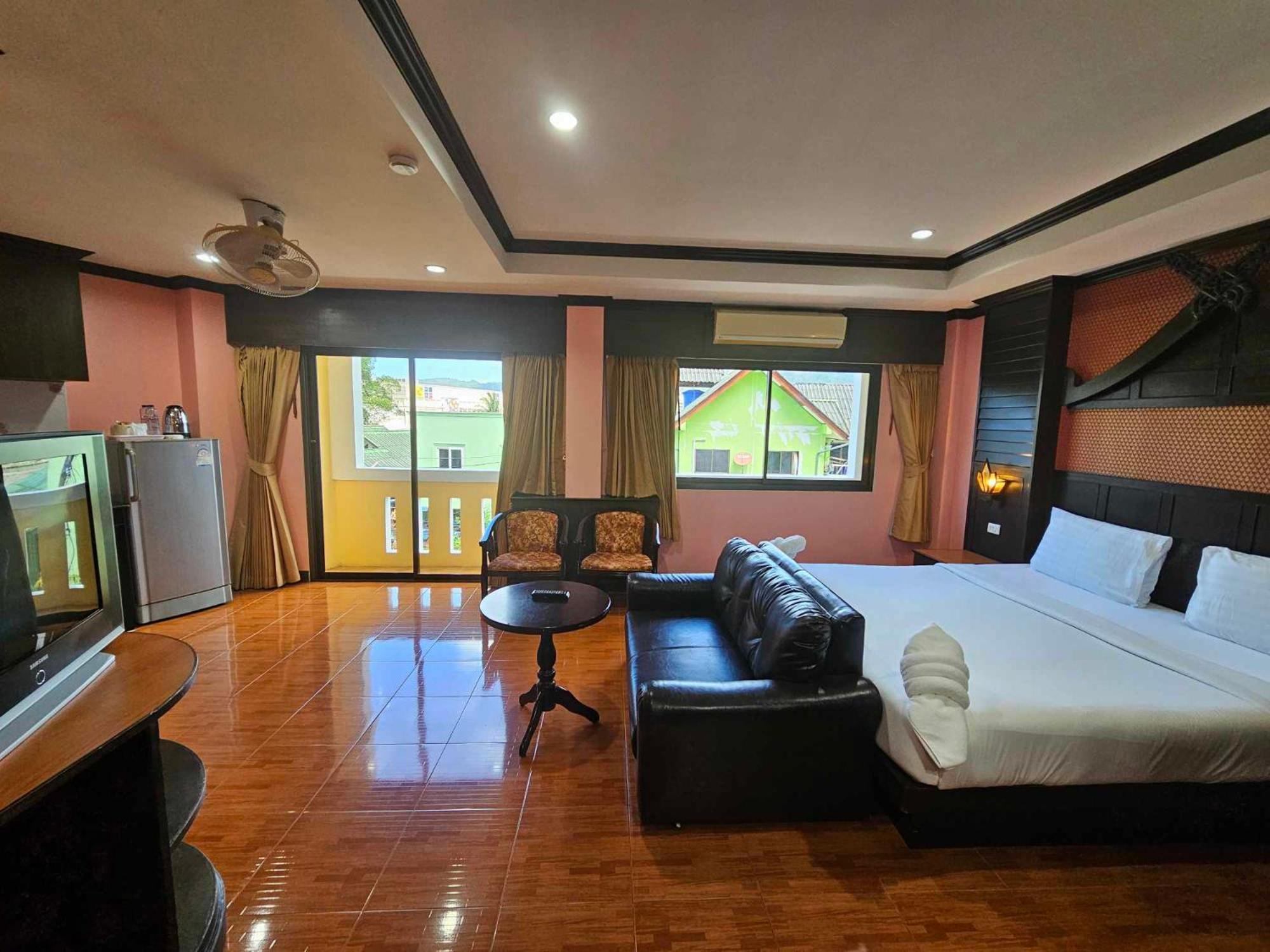 Nanai 2 Phuket 3*