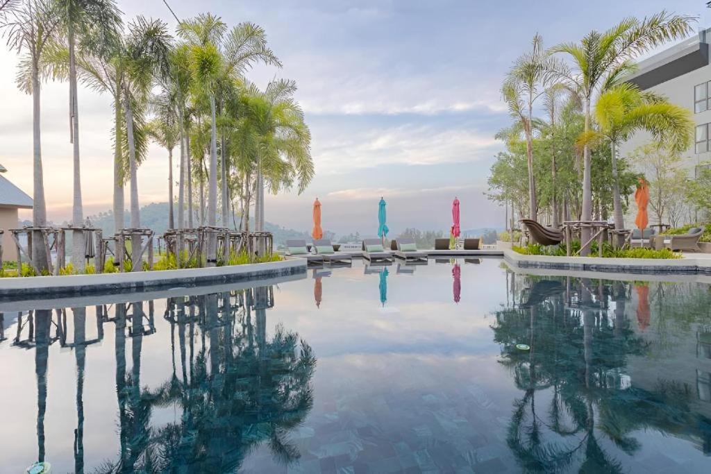 Panora Surin Mountain View By Eie.assia Apartamento Ban Lum Fuang