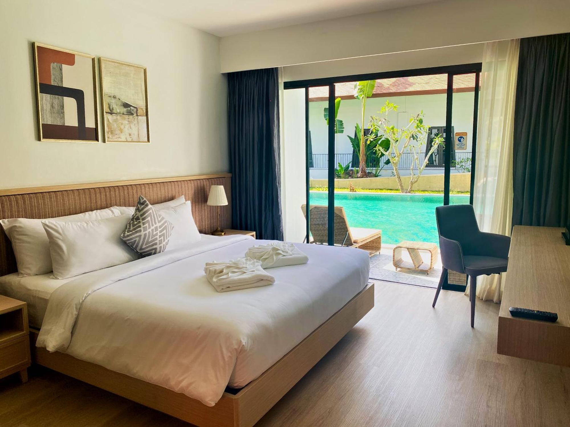 Estella Phuket Hotel 5*