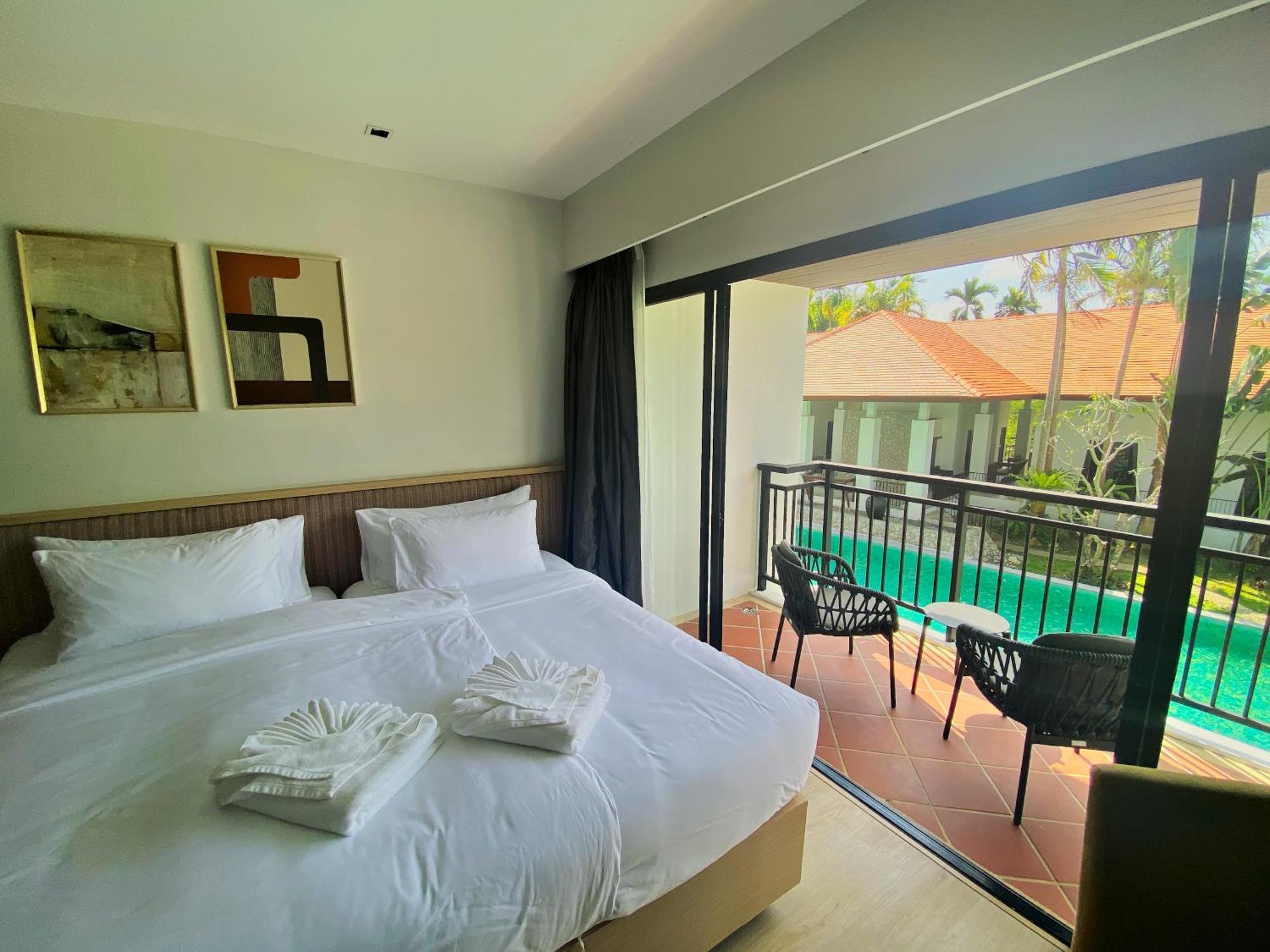 Hotel Estella Phuket 5*