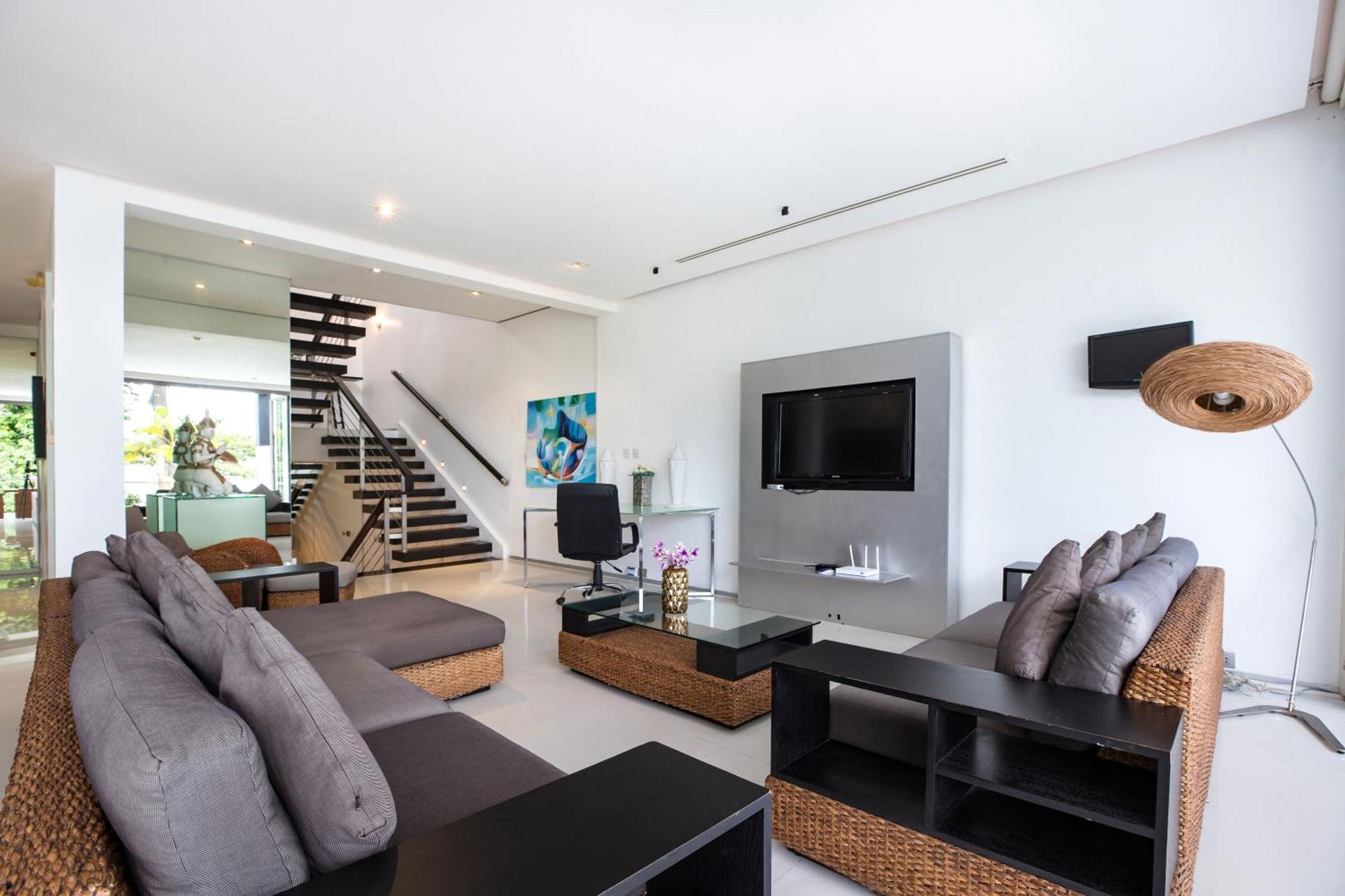 Villa Private 3-storey Pool Atika 10, For 7, Views Of Bay