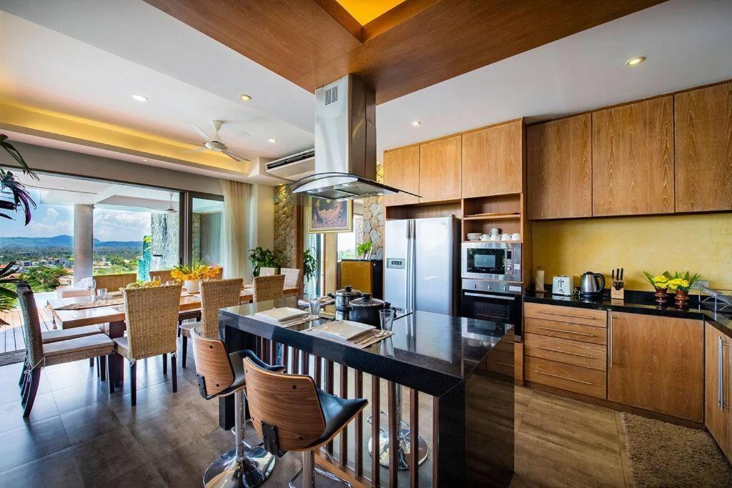 Villa Sea View Villa, Bangtao 4 Bedrooms Bang Tao Beach (Phuket)