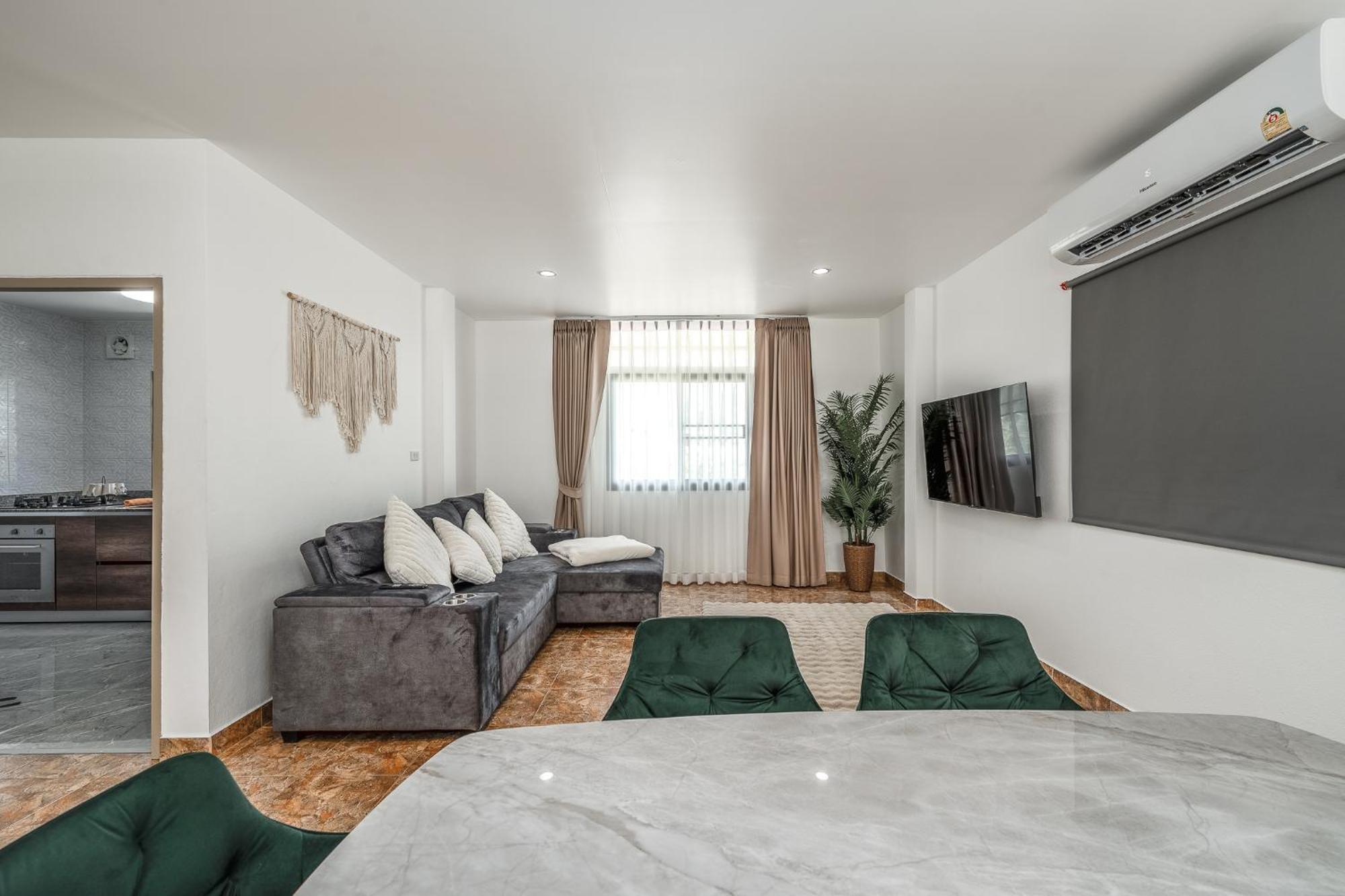 Nai Harn 2 Bdr Villa *