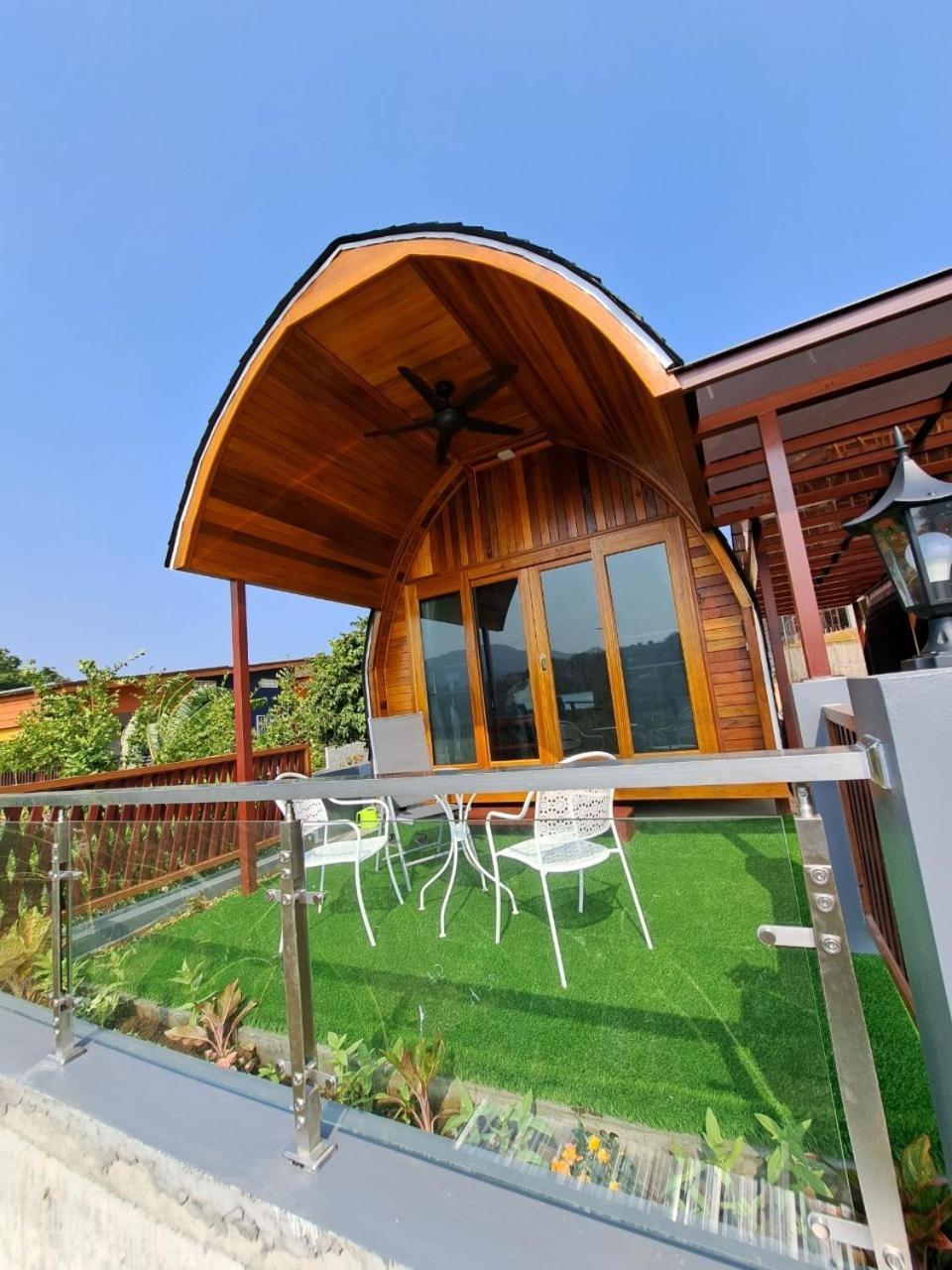 Acampamento Seaview Eagles Nest *