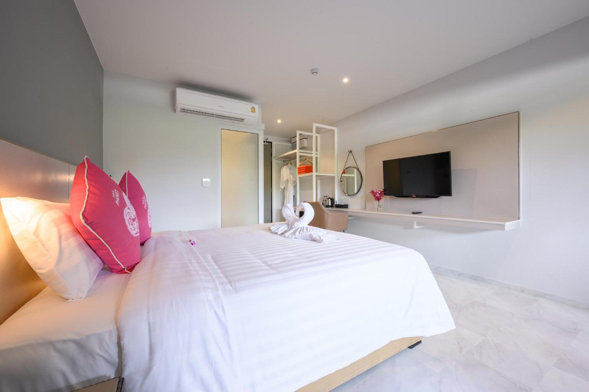 Tour De Phuket - Sha Hotel Thalang