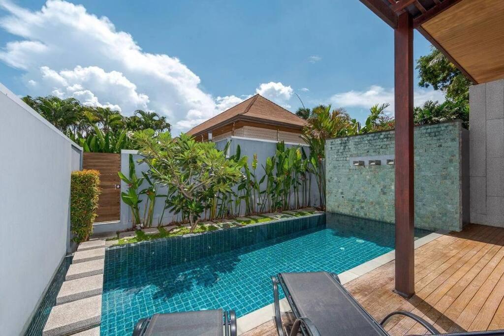 Villa 2 Living Rawai