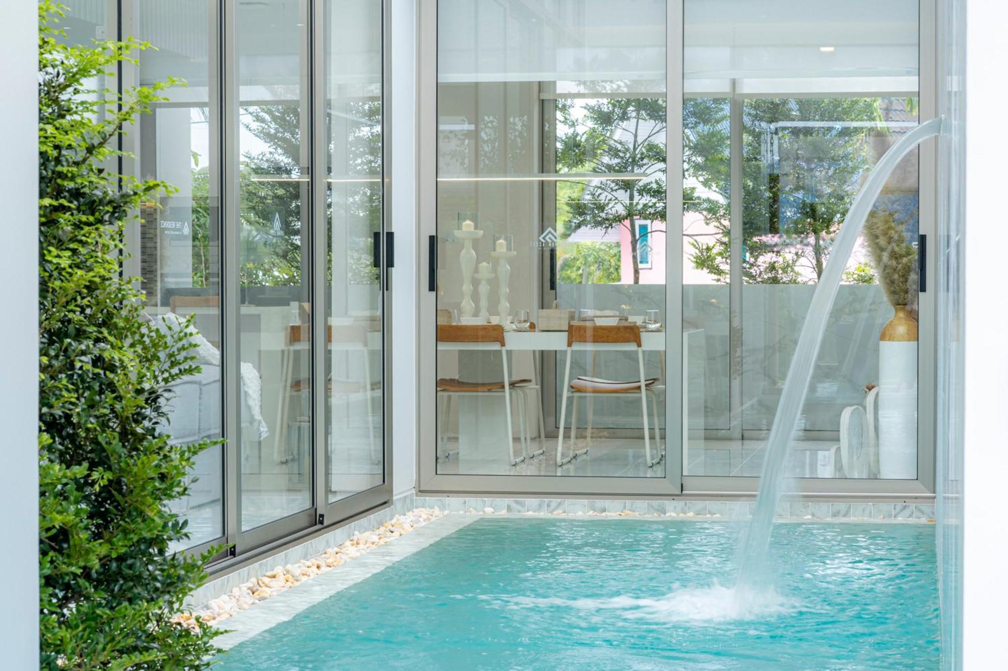 New Modern Aesthetic 3-storey A15 In Gated Just 10 Min Drive Laguna Phuket * Ban Pak Lak