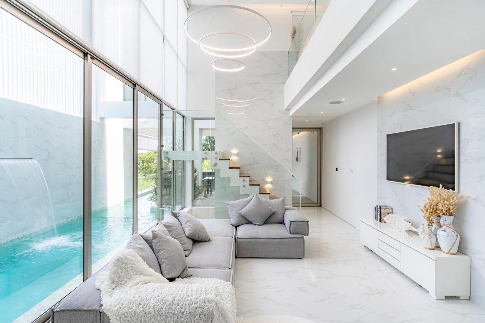 Villa New Modern Aesthetic 3-storey A15 In Gated Just 10 Min Drive Laguna Phuket *