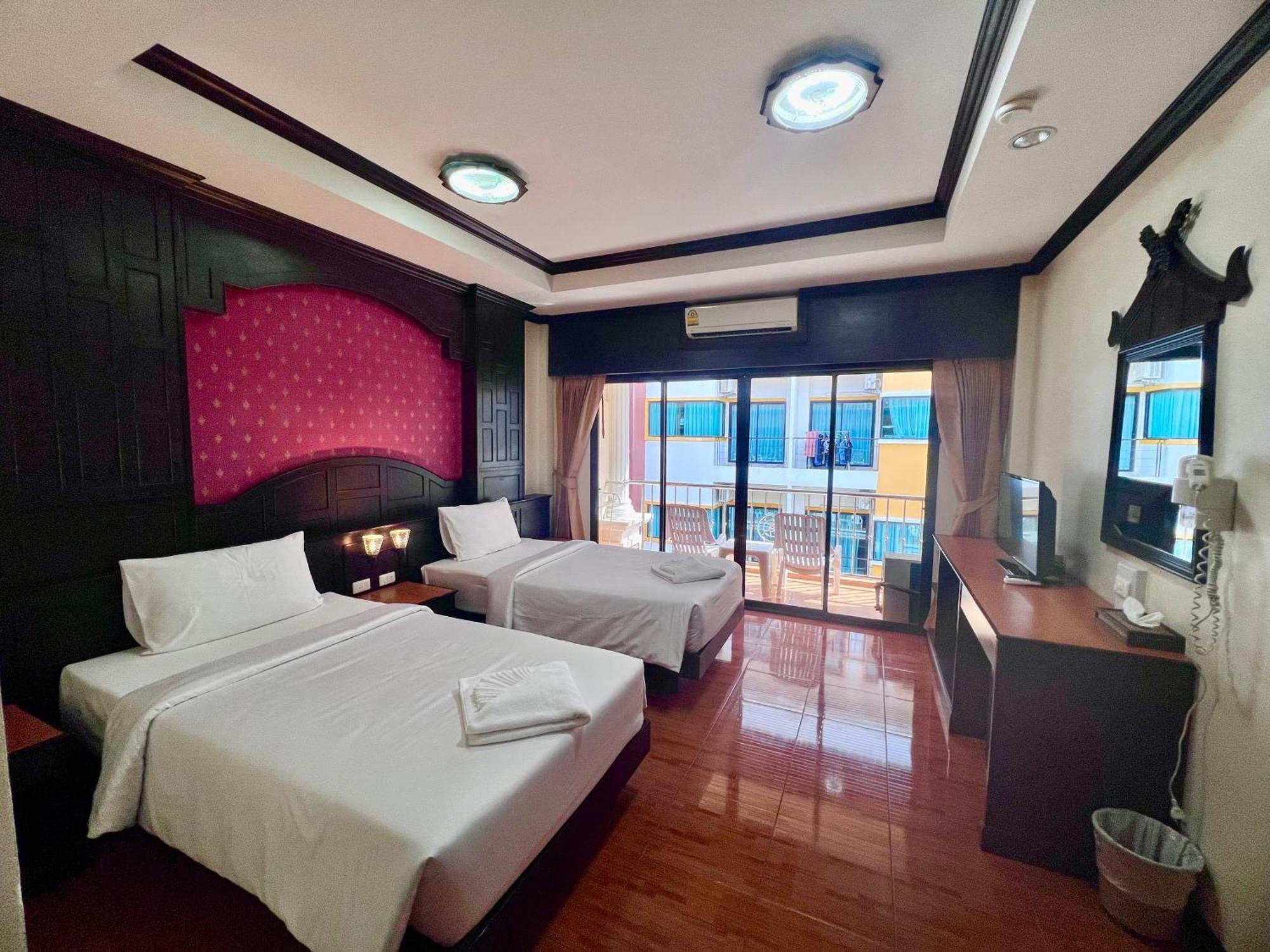 Nanai 2 Phuket Hotel