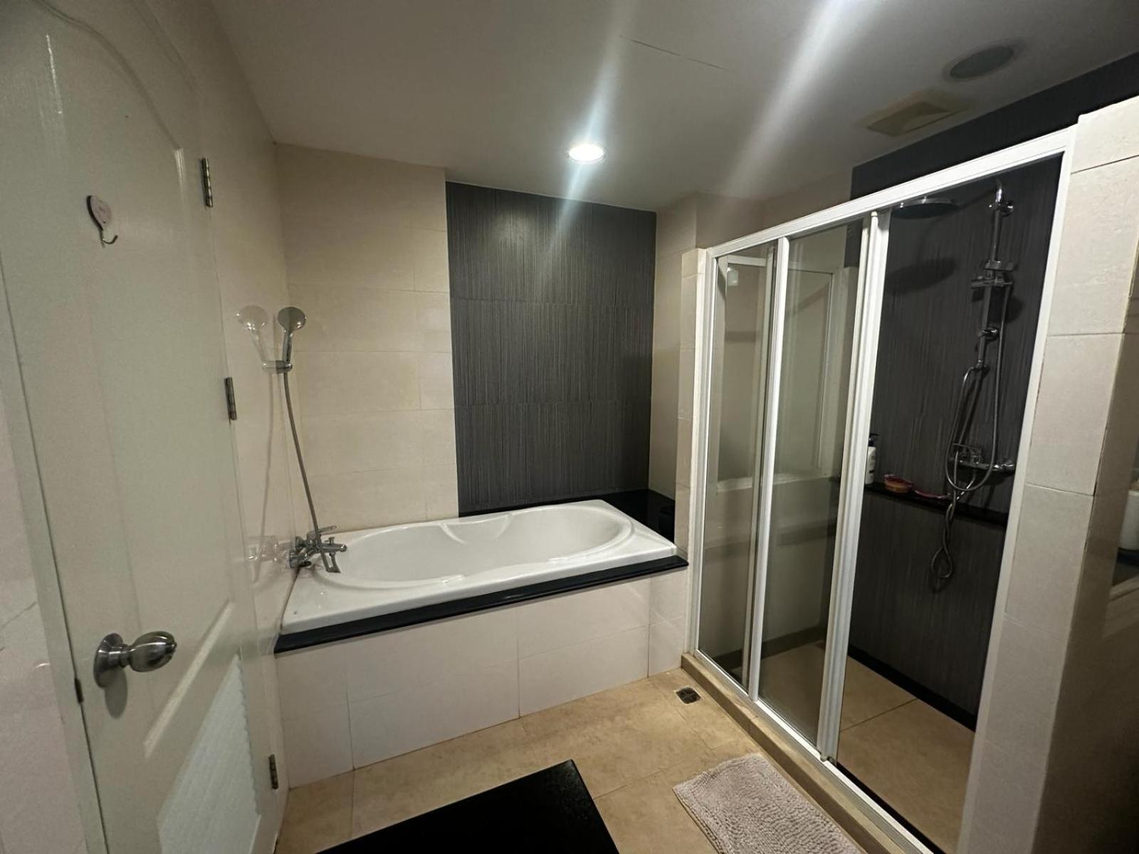 Phuket Beach Apartment *