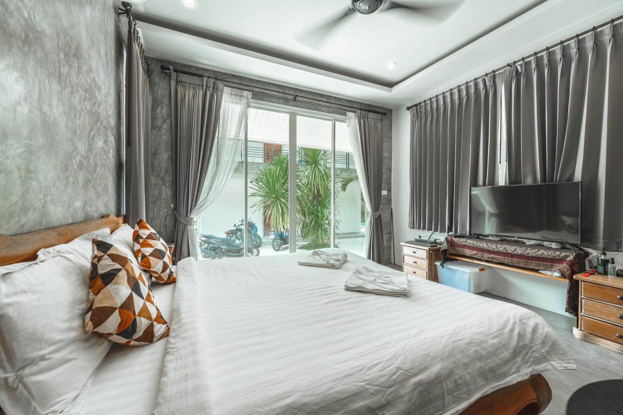 Amanah Hill Apartment Kamala Beach