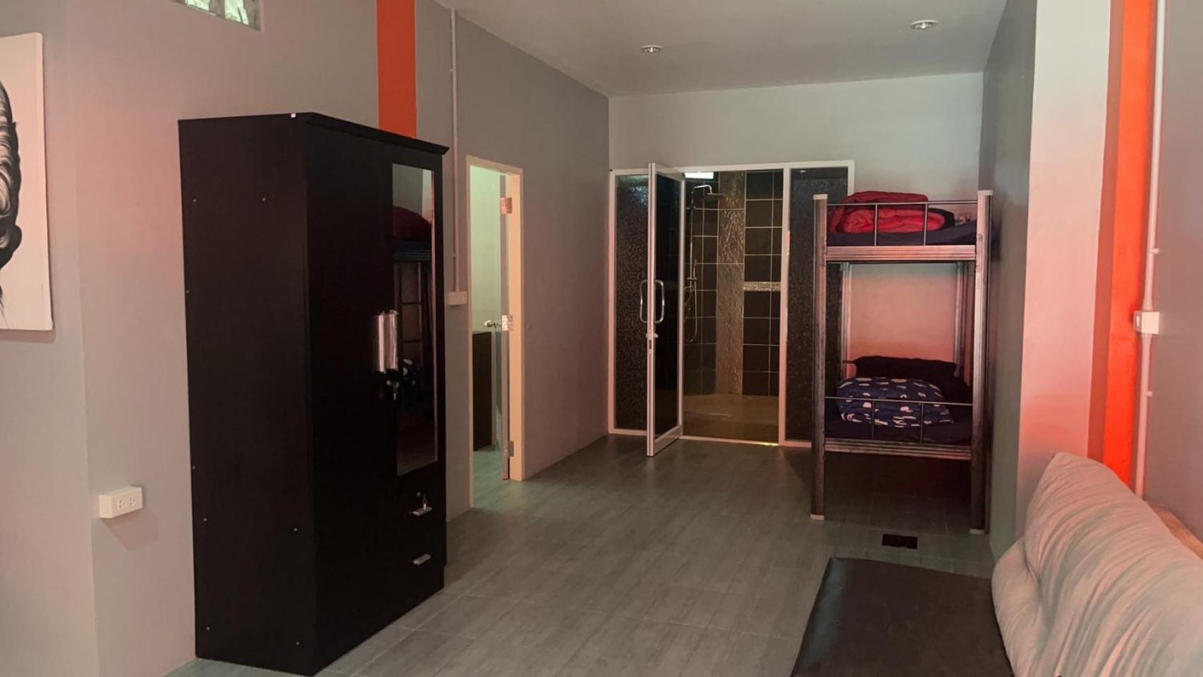 Karon Studio Apartment Apartment