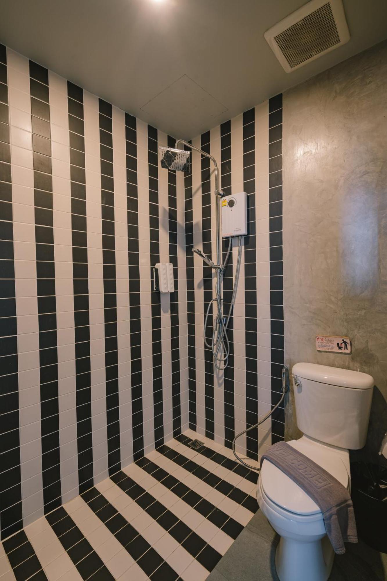 Hotel The Arbern X Bistro - Sha Extra