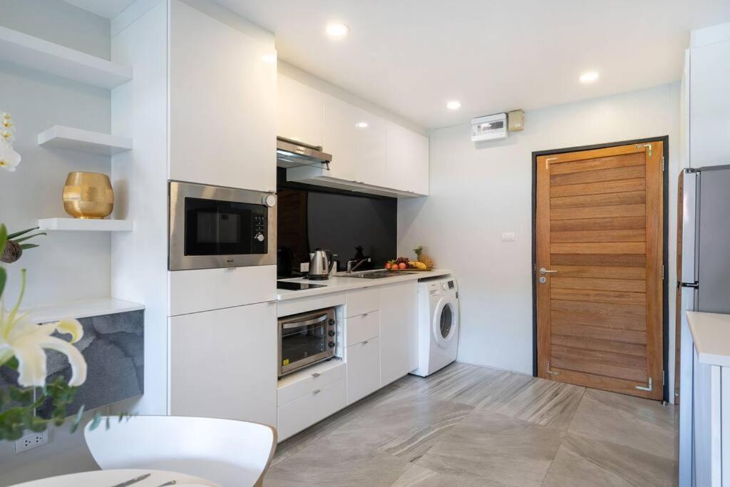 Apartment 2-bedrooms Near N Rawai
