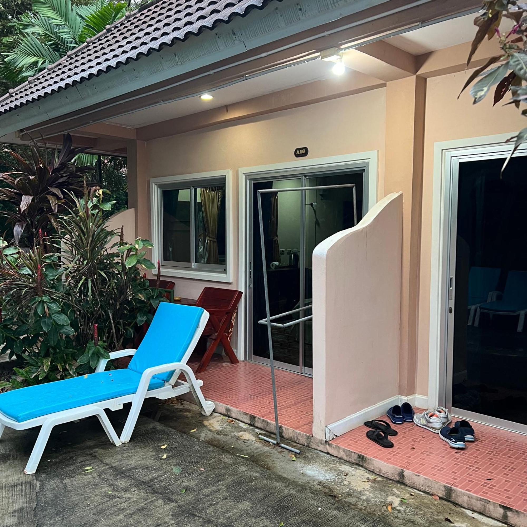 Kata Merit Hill Hotel
