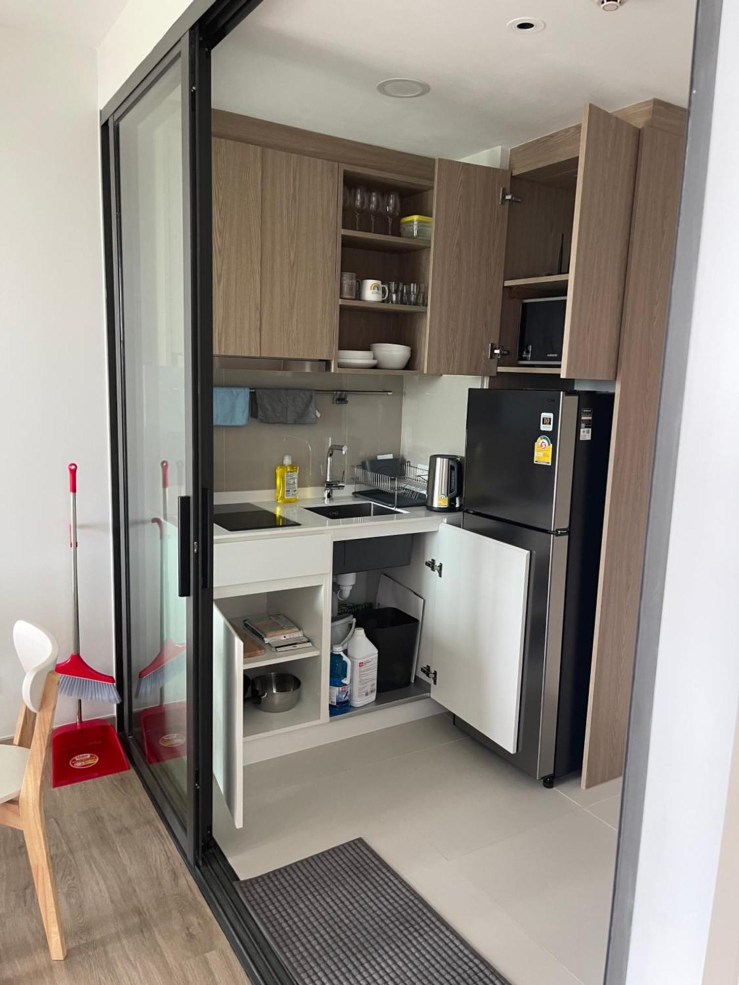 Appartement Laguna Skypark вид на горы и озера три 25 метровых бассейна на крыше, 500 мбит интернет, все верхние 6 и 7 этажи *