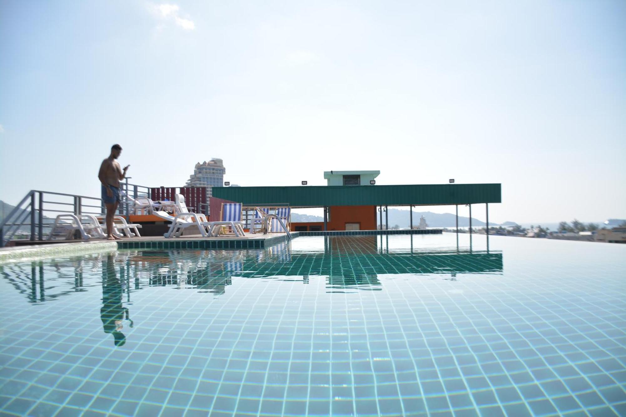 Hotel Zephyr Grand