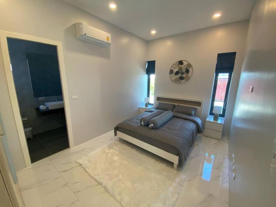 Costa Lota Villa, Brand New, 3 Bedroom, In Rawai V35 Ban Saiyuan