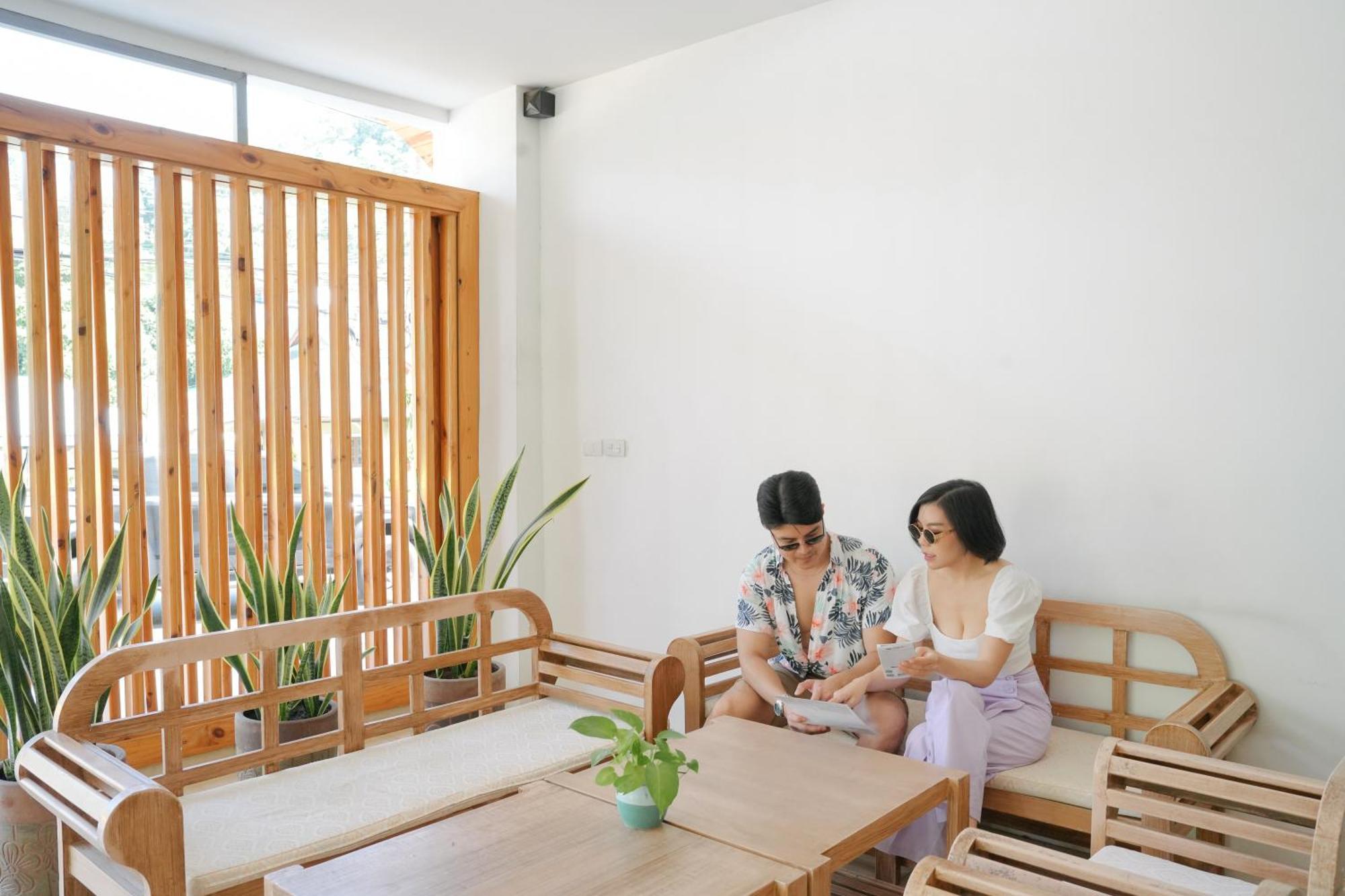 Nonnee Phuket Hostel Strand Kata