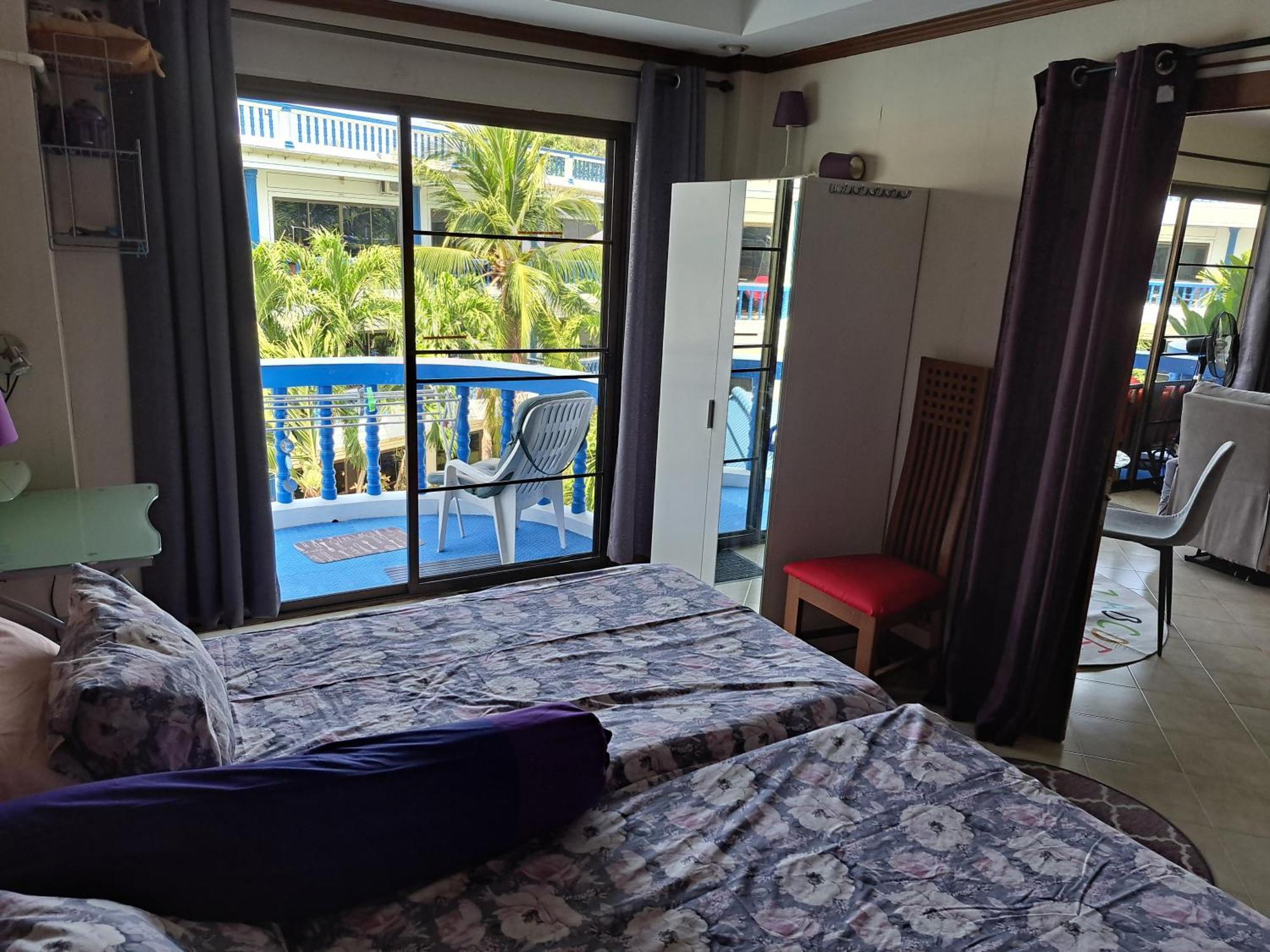 Homely With Pool Near The In Phuket Apartment *