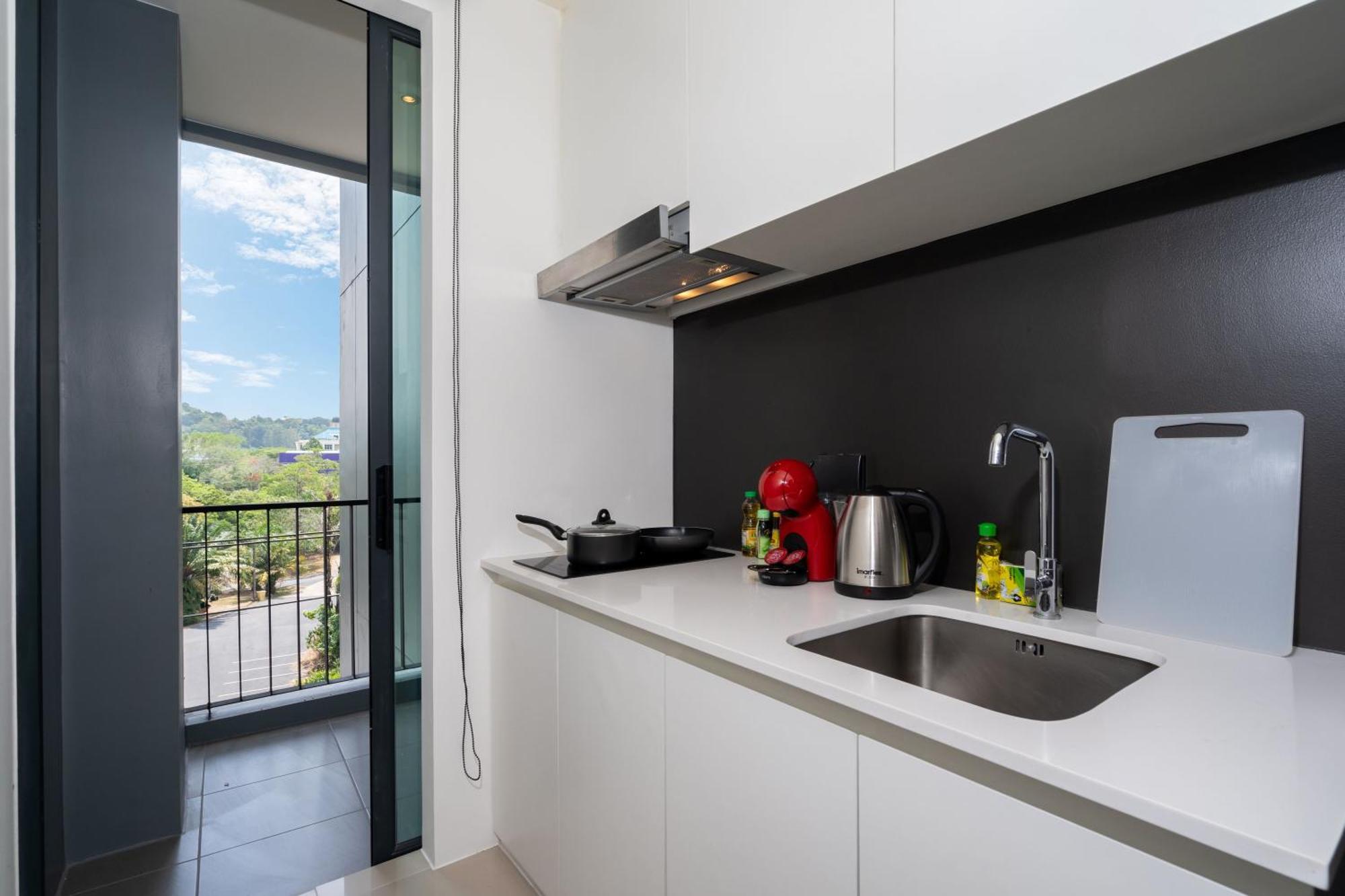Hill View A920 B With Prime Location