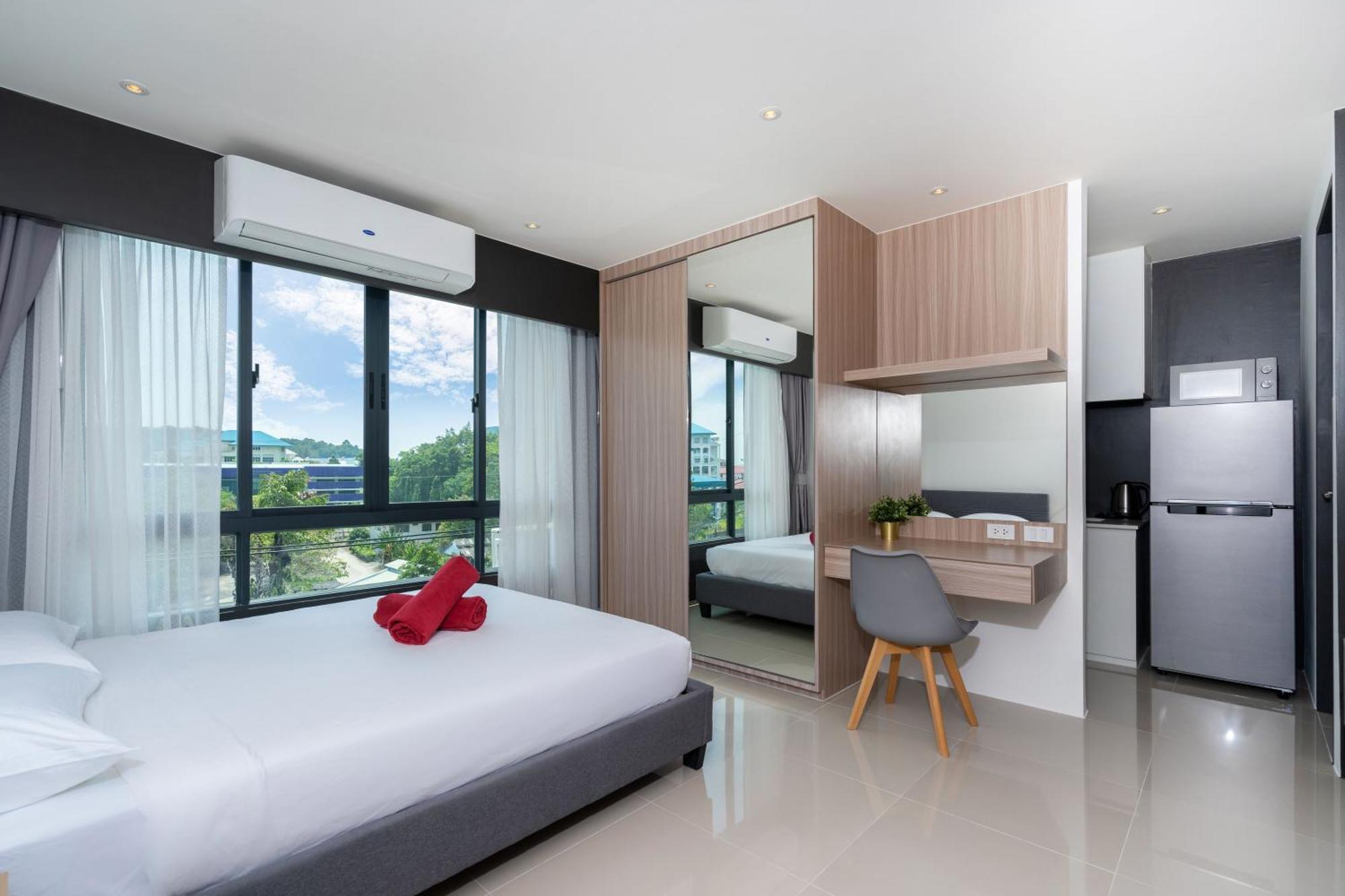 Hill View A920 B With Prime Location *