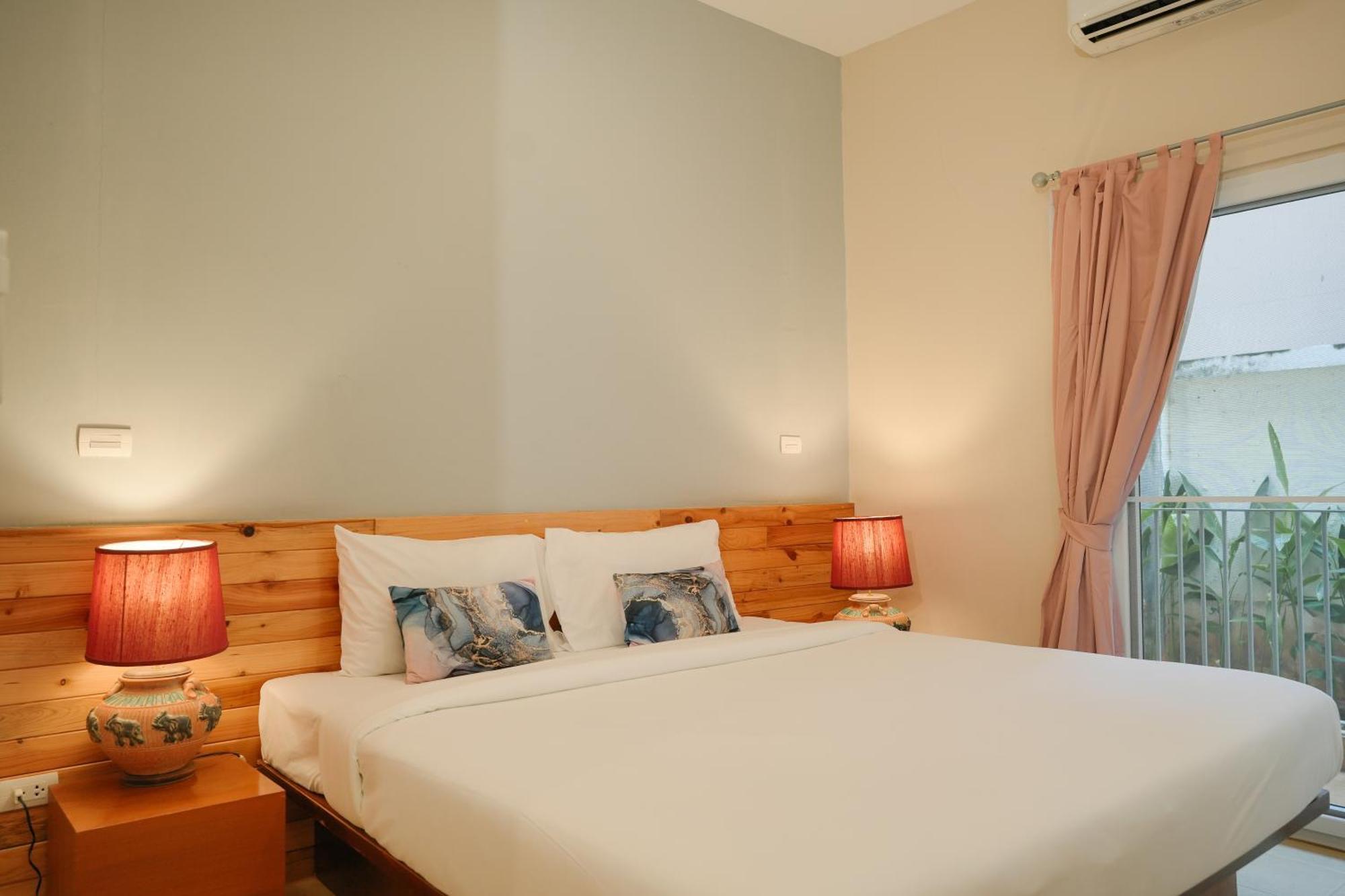 Hostel Nonnee Phuket *