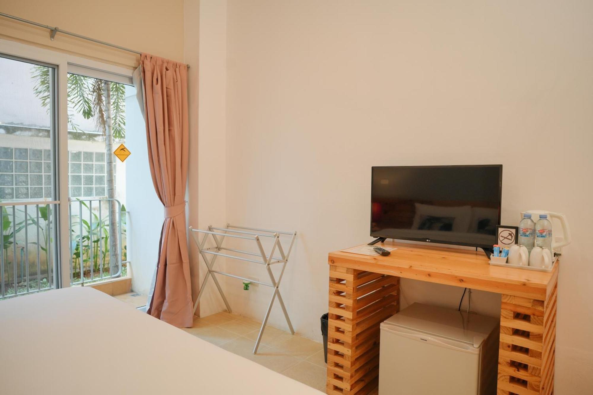 Hostel Nonnee Phuket