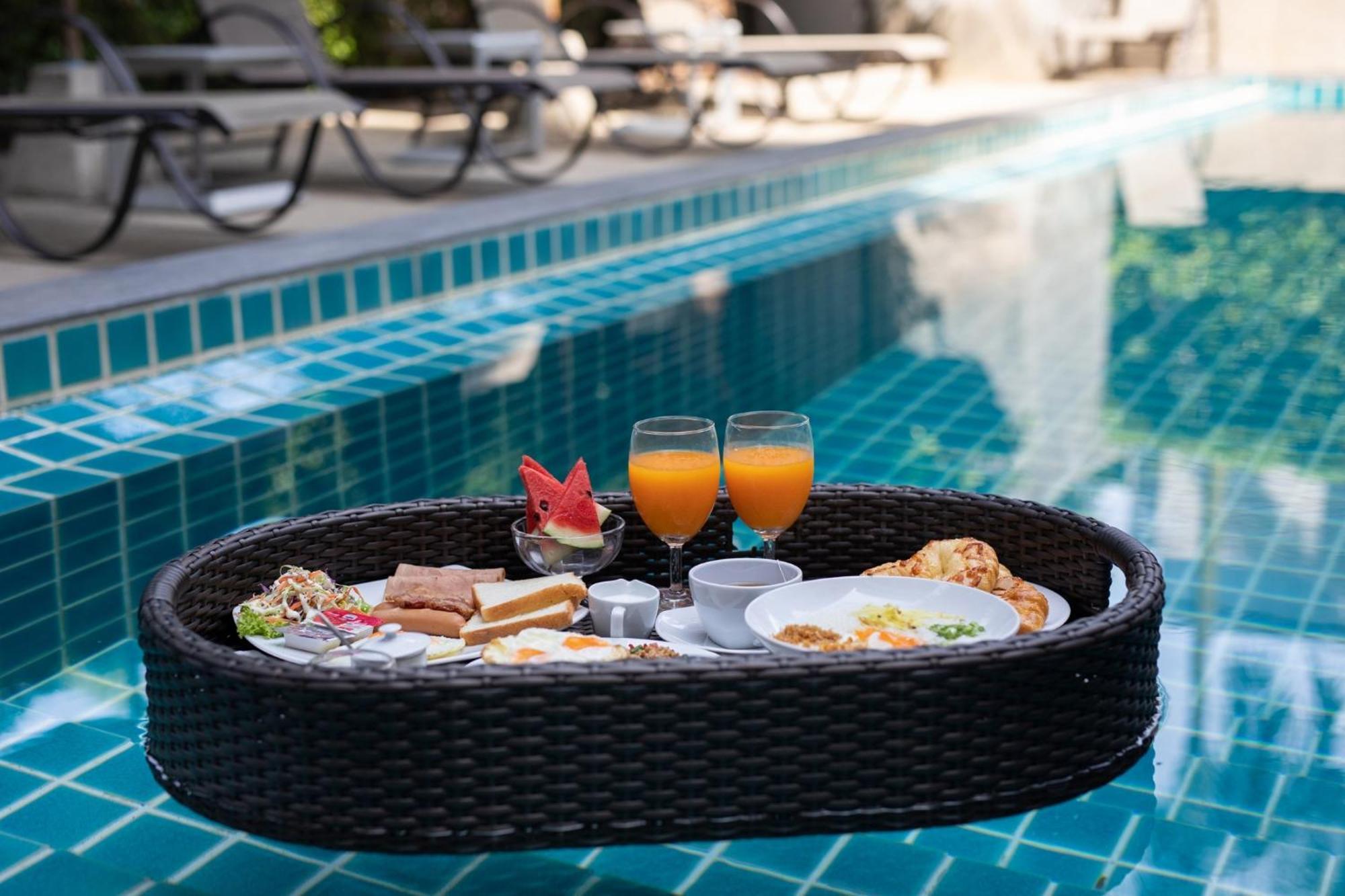 Hotel The Bell Airport Phuket - Sha Extra Nai Yang