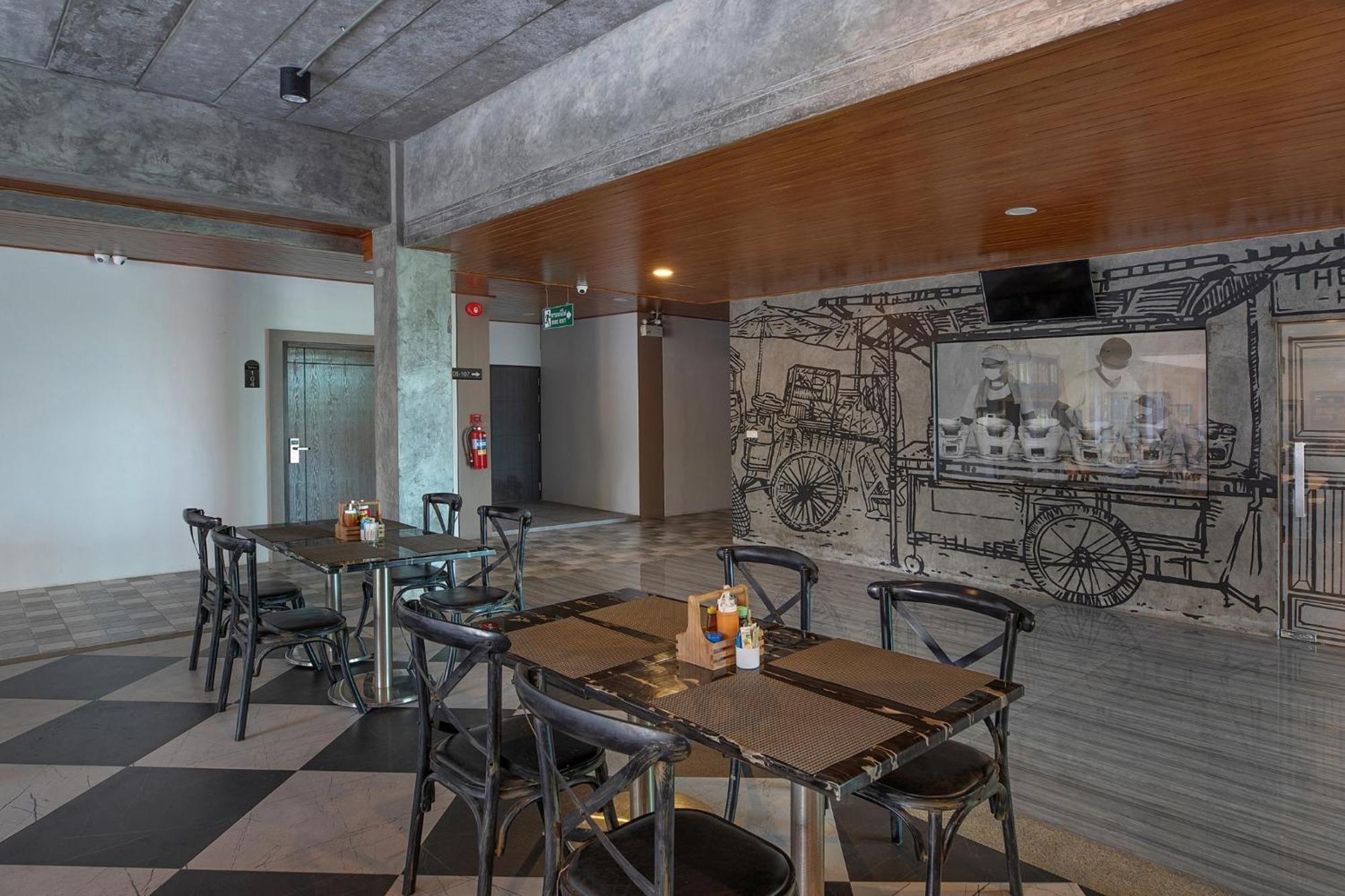 Hotel The Bell Airport Phuket - Sha Extra 4*
