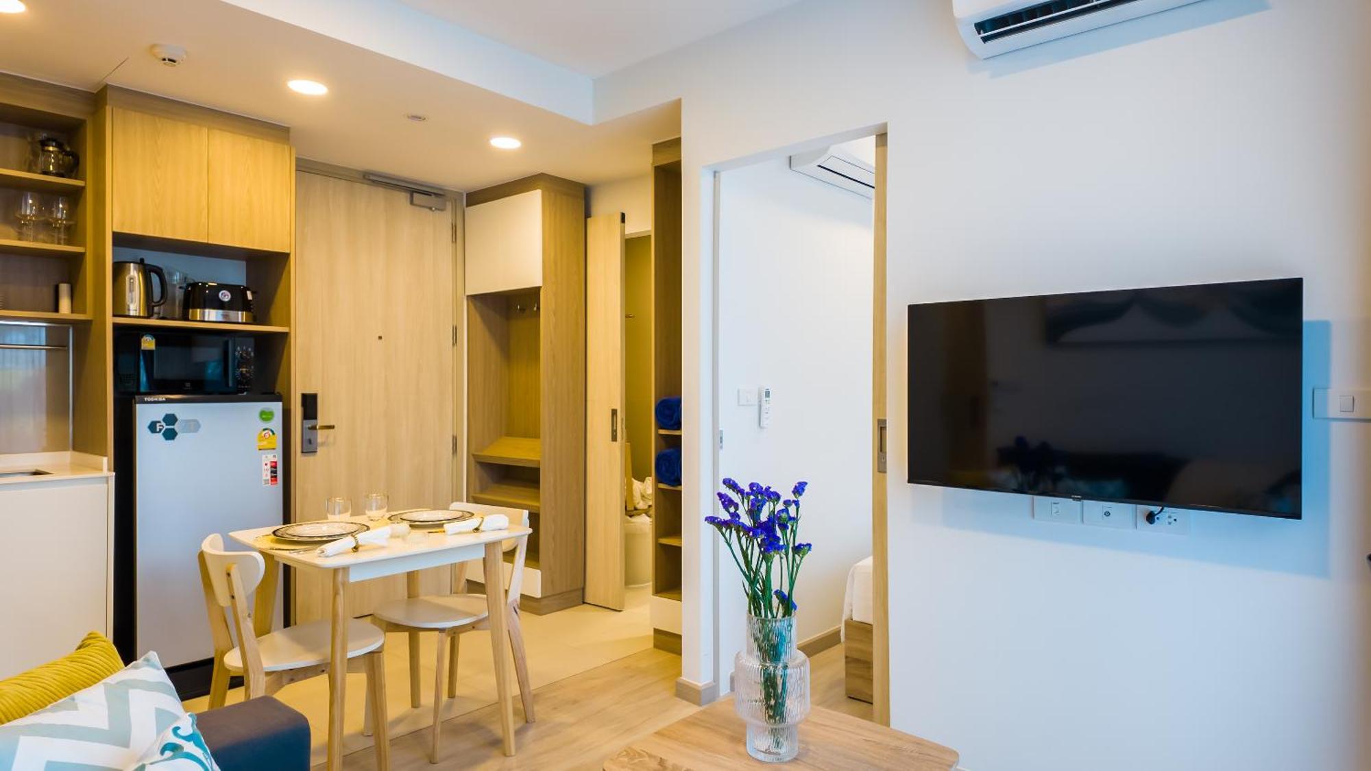 в Laguna Skypark с террасой Apartment