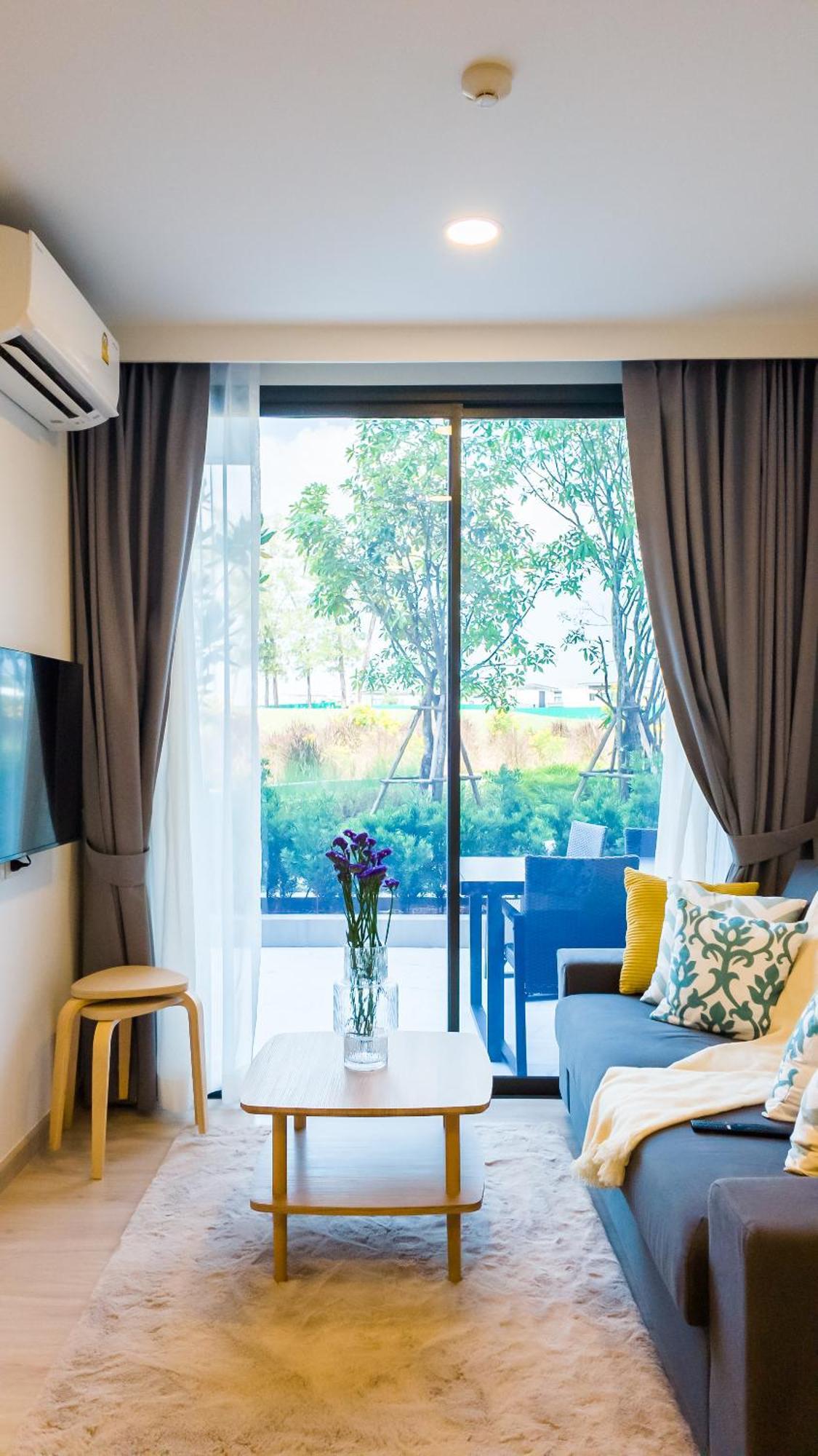 в Laguna Skypark с террасой Bang Tao Beach (Phuket)