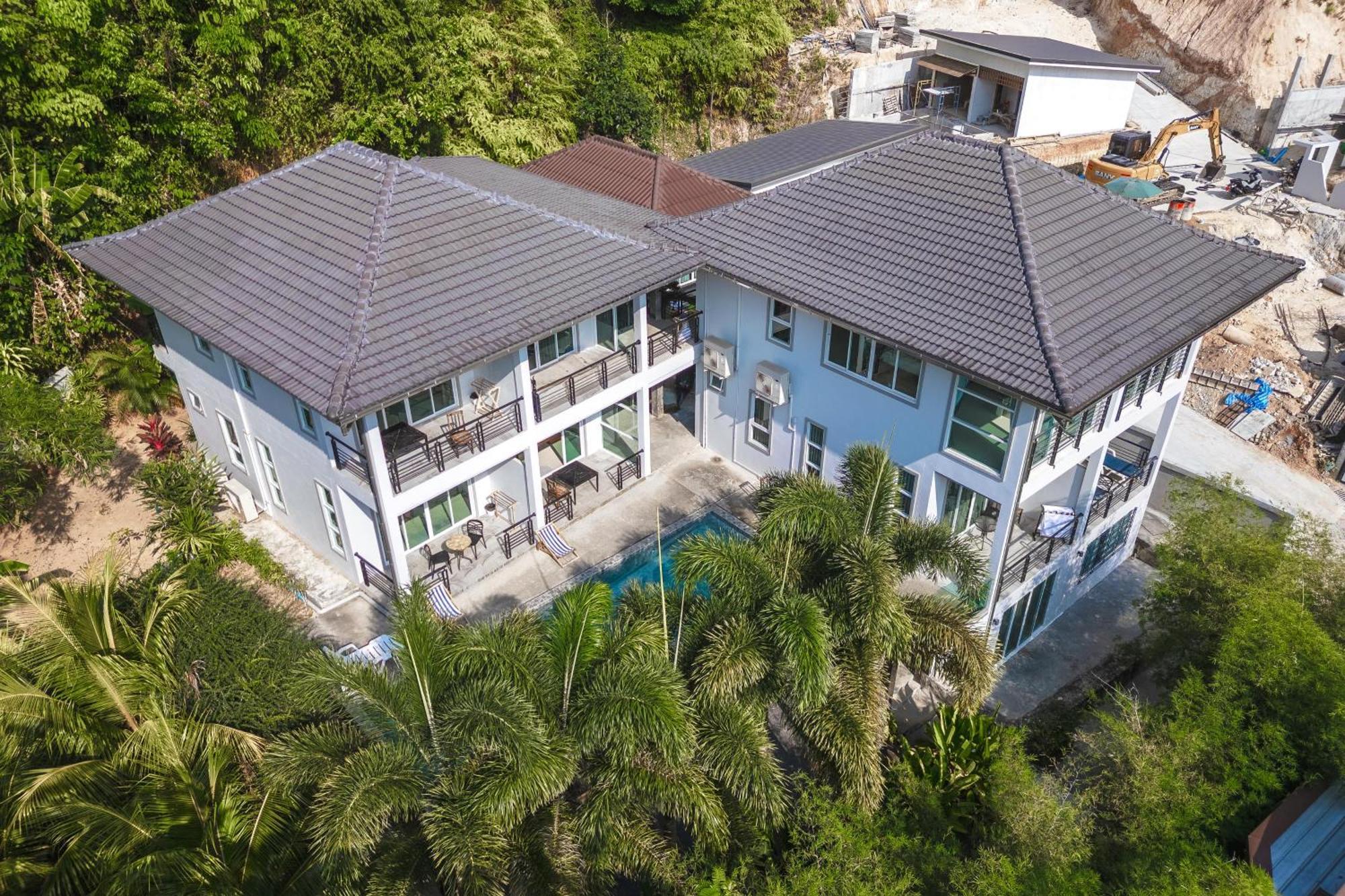 Amanah Hill * Kamala Beach