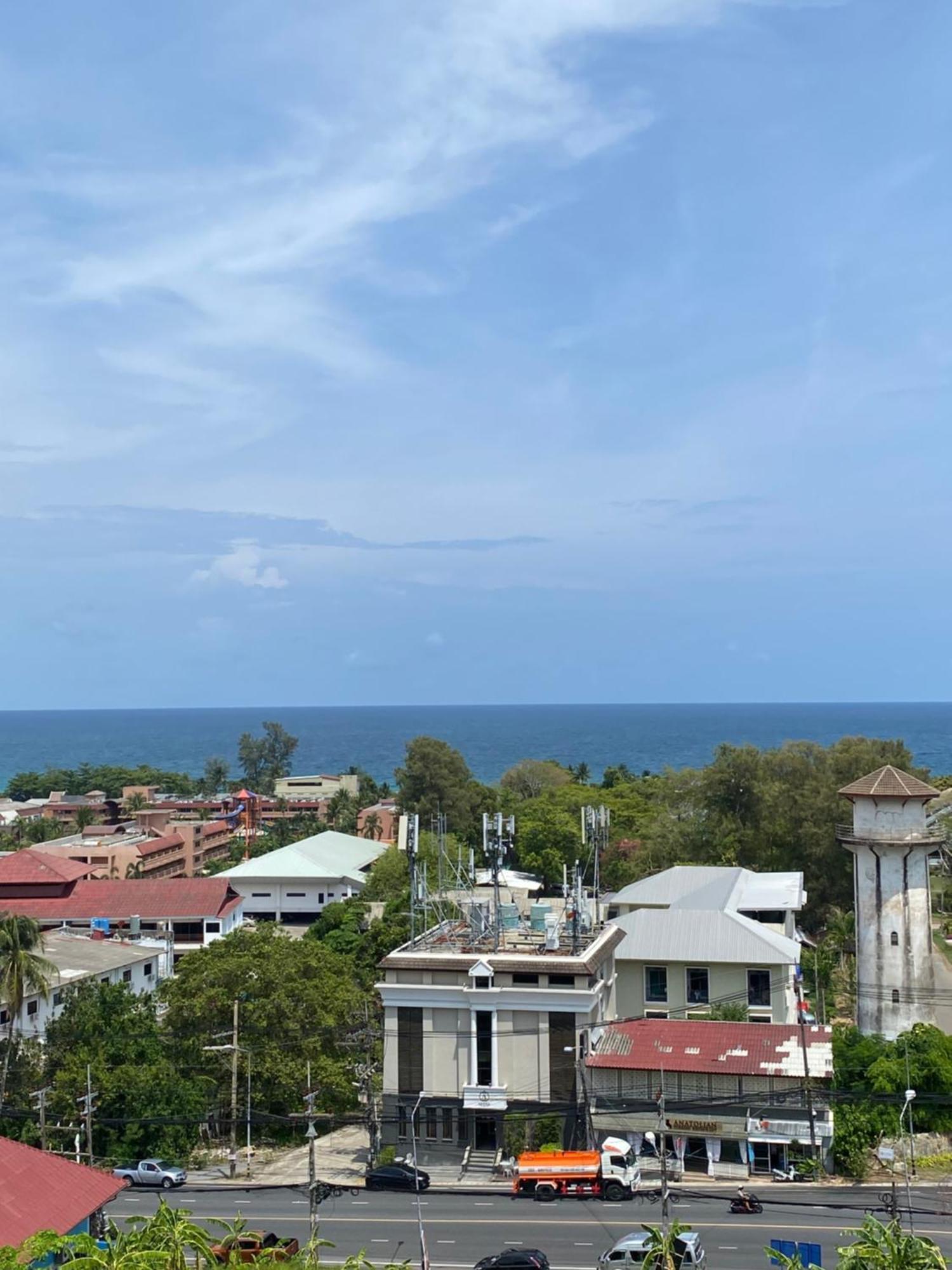 2 Bedroom Seaview By Clavis *