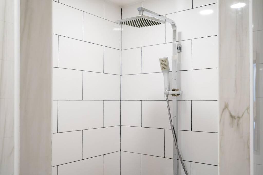 Apartment 2-bedrooms Near N *
