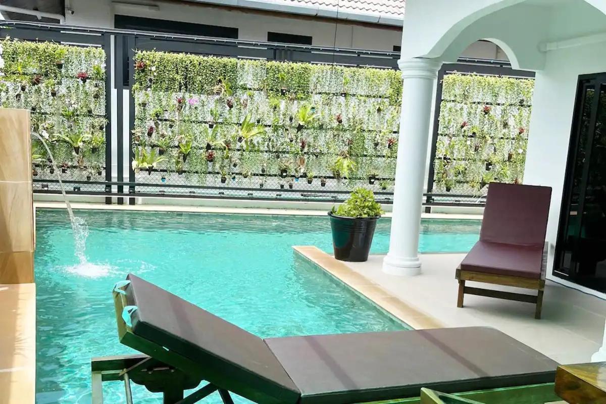 Peacefully 3 Bedrooms Pool