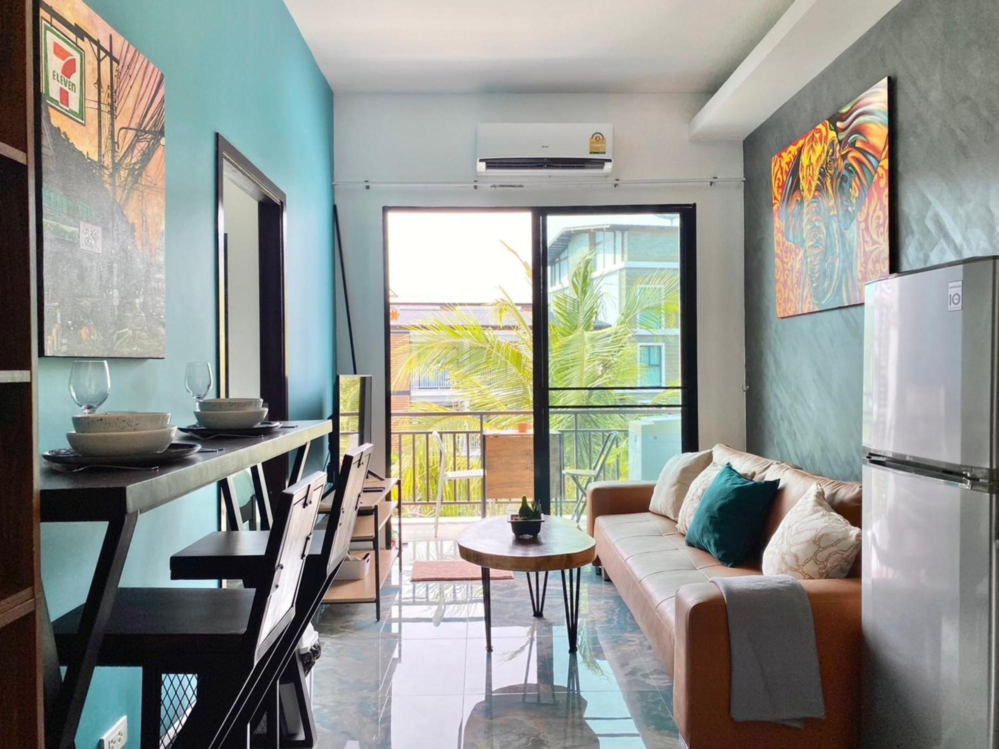 Title - 279 Apartment