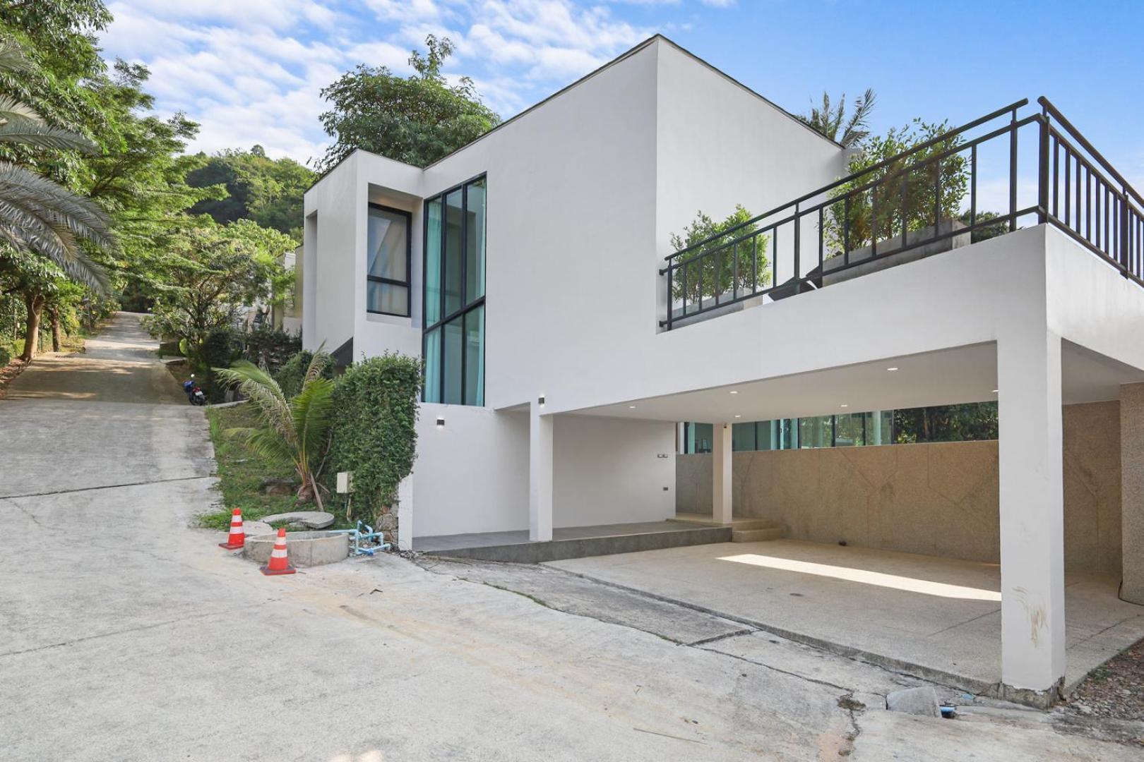 Canary - Villa Kamala Beach
