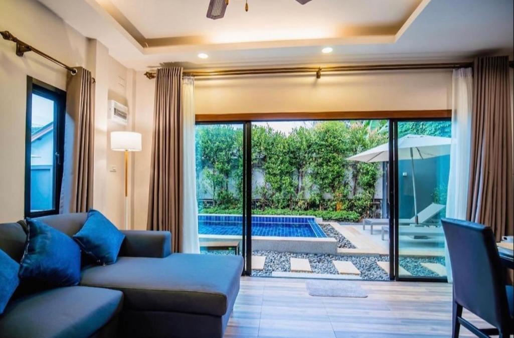 The Sister Pool Bangtao Vila
