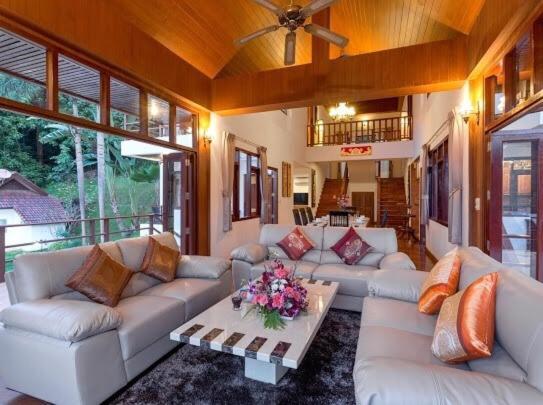 Patonghill Estate 6 Bedroom Sea View * Patong
