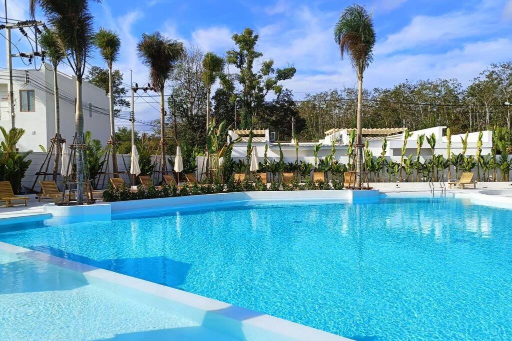 Yamu Pool Phuket