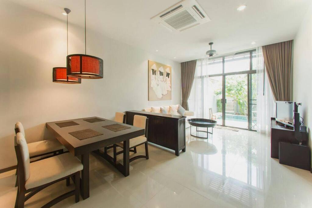 Villa 2 Living