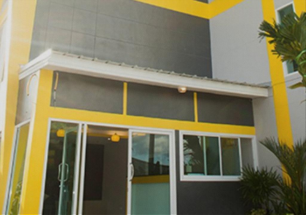 Hostel The Sunflower *