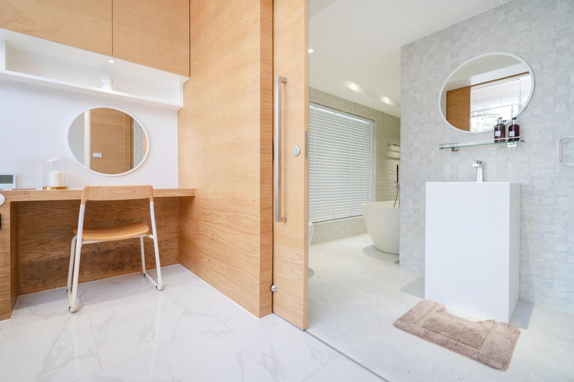 Villa New Modern Aesthetic 3-storey A15 In Gated Just 10 Min Drive Laguna Phuket