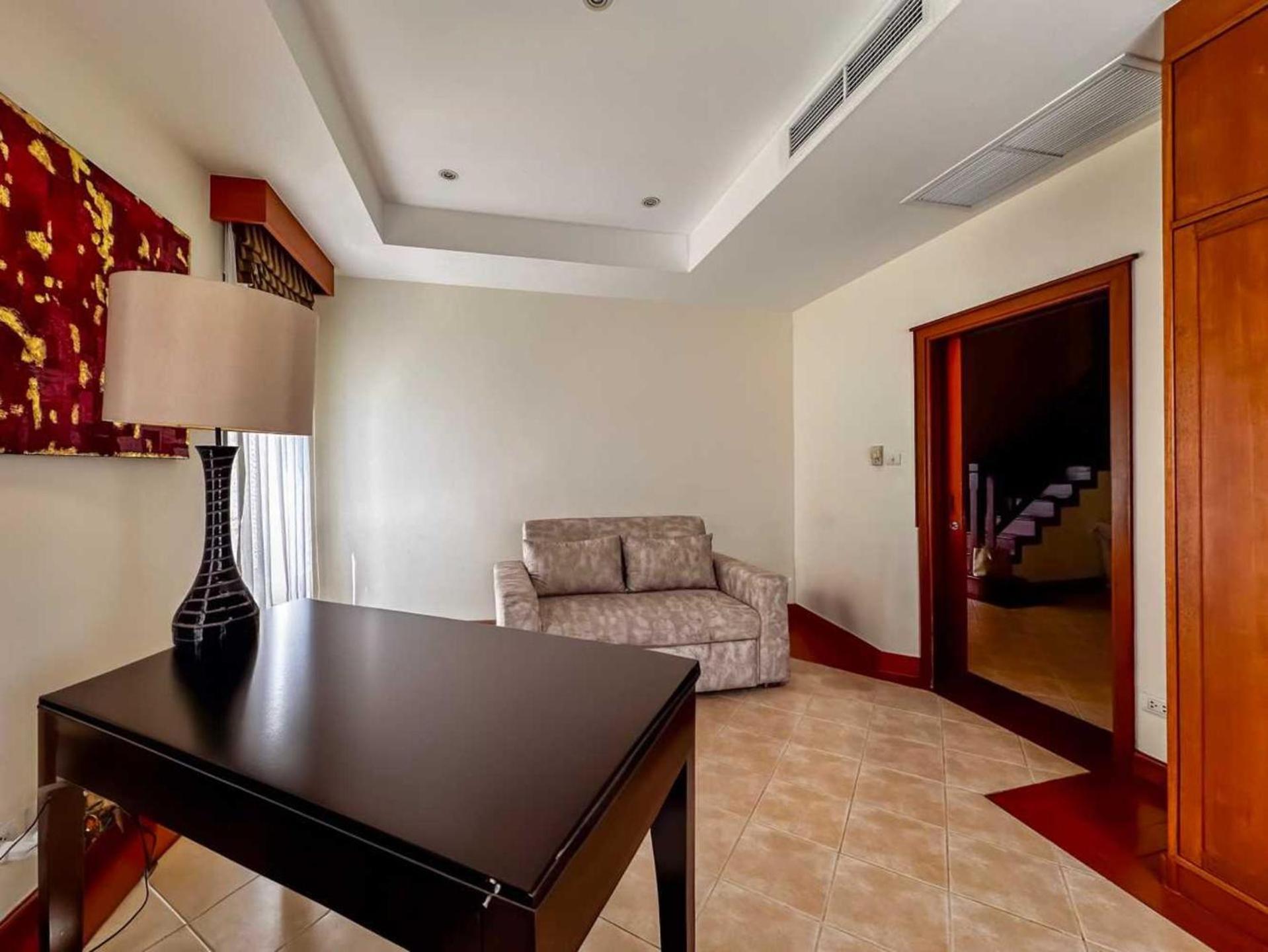 Beautiful 3-bed In Cherngtalay Thalang