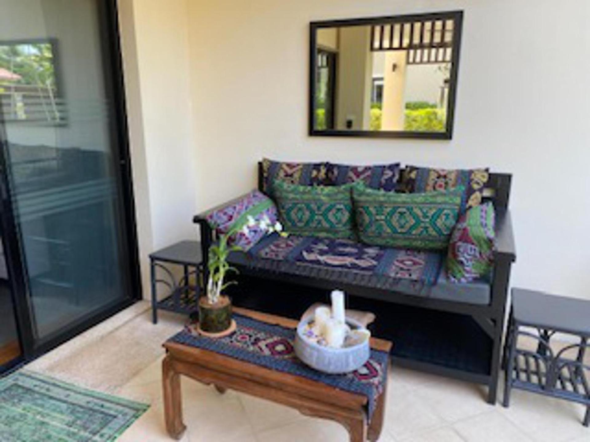 Poolside Luxury Laguna 2-bed In Cherngtalay Villa *