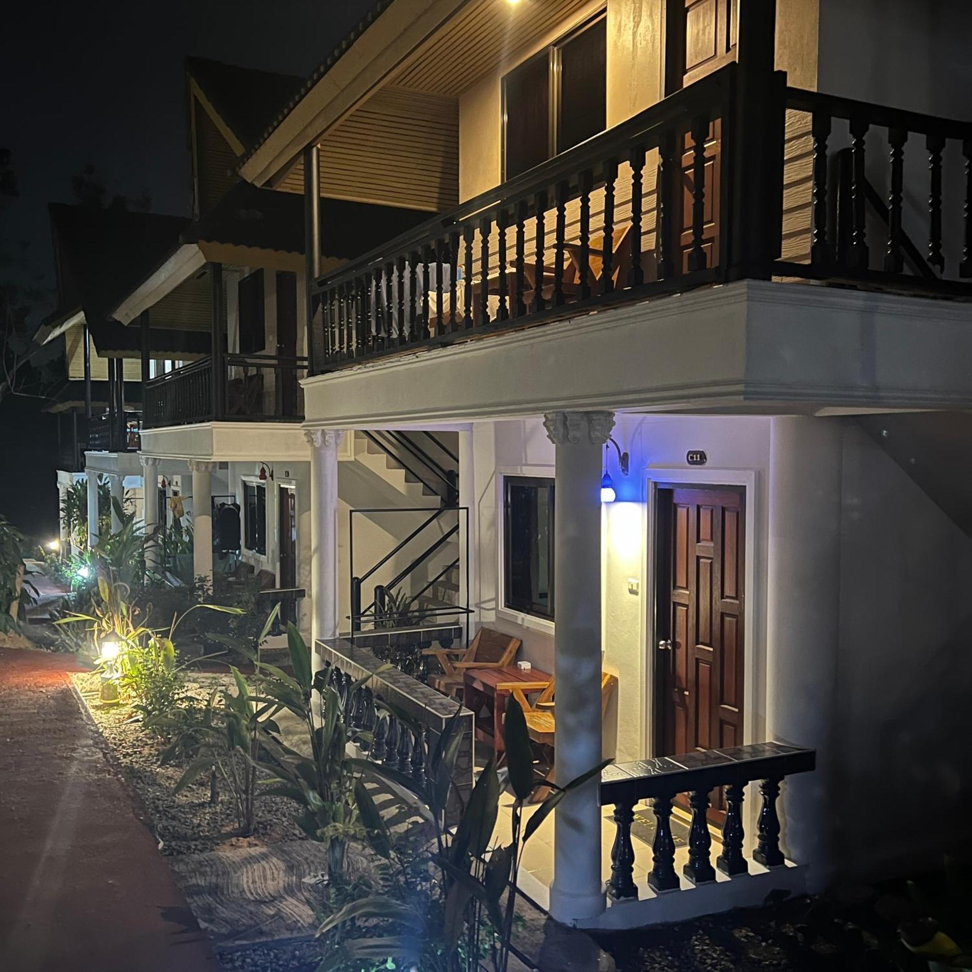 Hotel Kata Merit Hill 3*